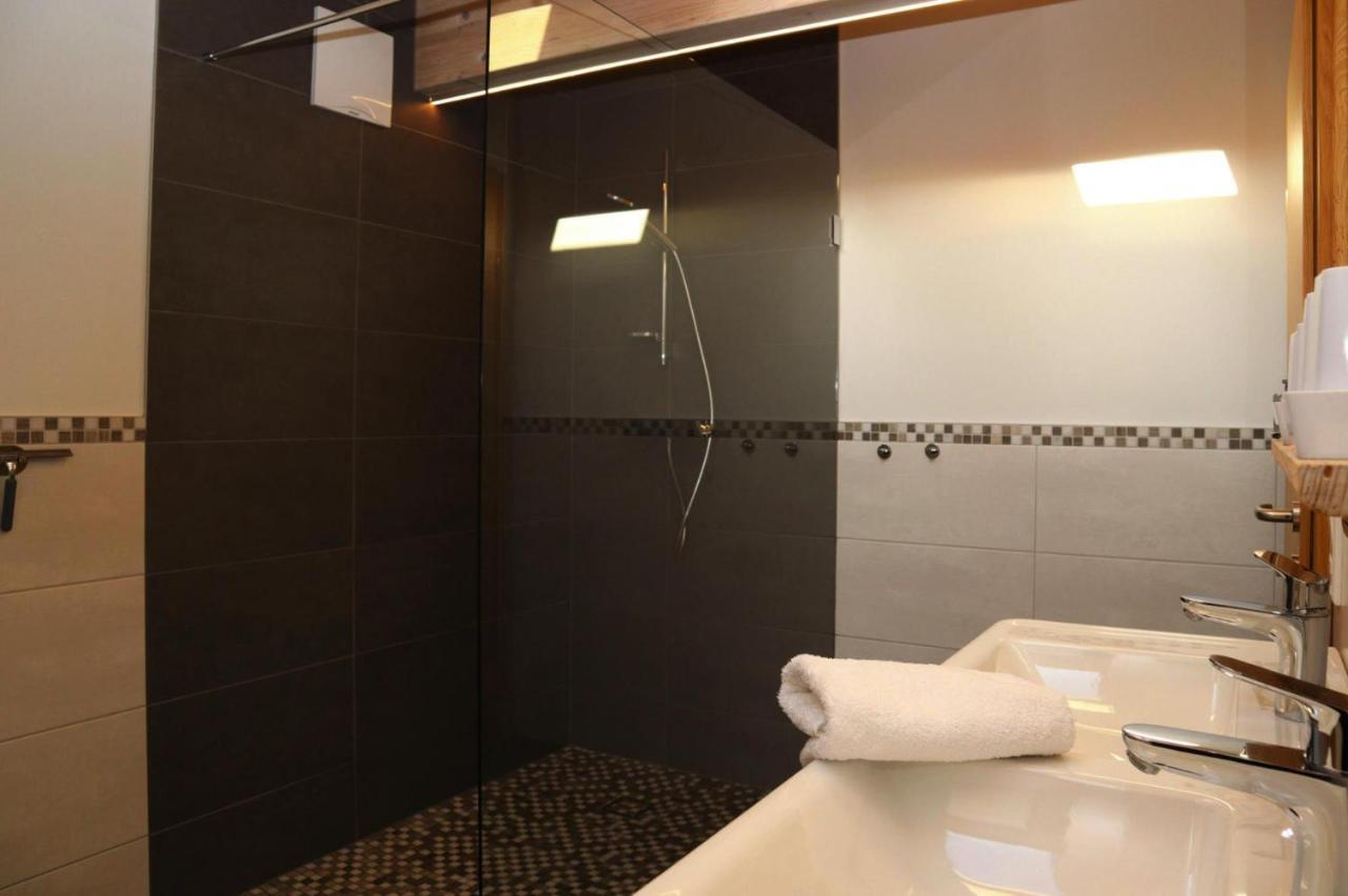 Apartment Rohregger, Neukirchen Neukirchen am Grossvenediger Ngoại thất bức ảnh
