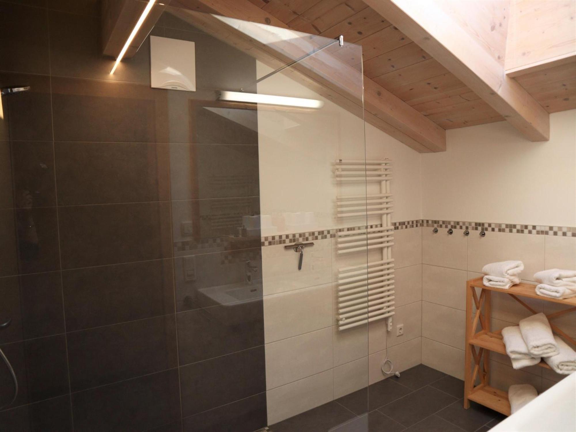 Apartment Rohregger, Neukirchen Neukirchen am Grossvenediger Ngoại thất bức ảnh